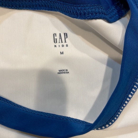 GAP Rash guard - Picture 3 of 4